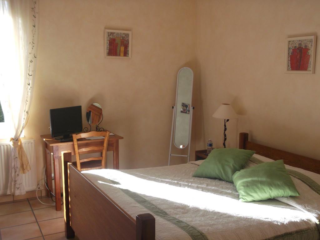La Ferriere Bed & Breakfast Saint-Medard-en-Forez Bilik gambar